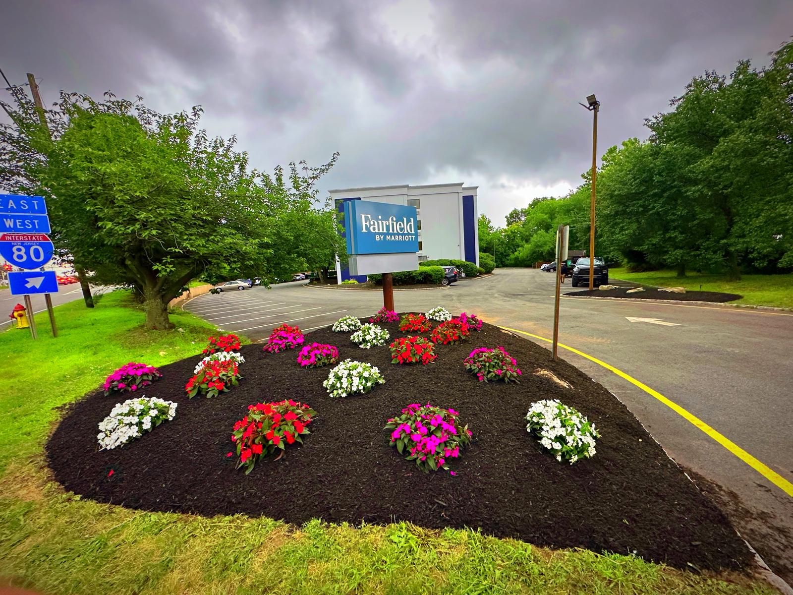 Hardscapes, Pavers & Outdoor Living